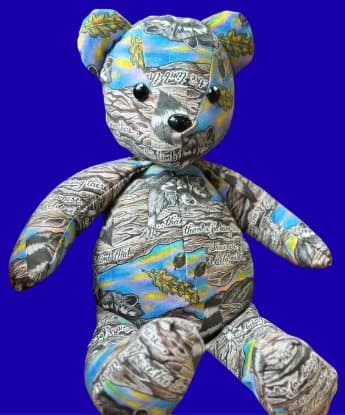 The finished raccoon-print bear